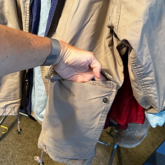 Laura Jeffries all weather jacket oversized medium with hideable hood - Picture 13 of 14